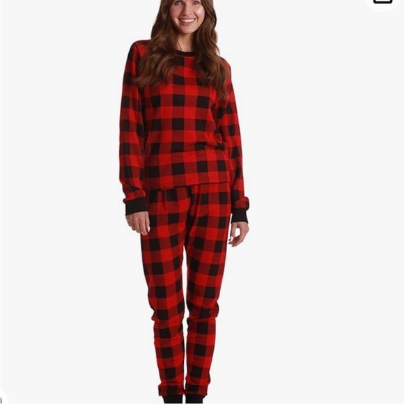 Red & Black Plaid Stars Above Christmas Pajamas for Women Sz Medium w/ Ornament - Picture 3 of 5